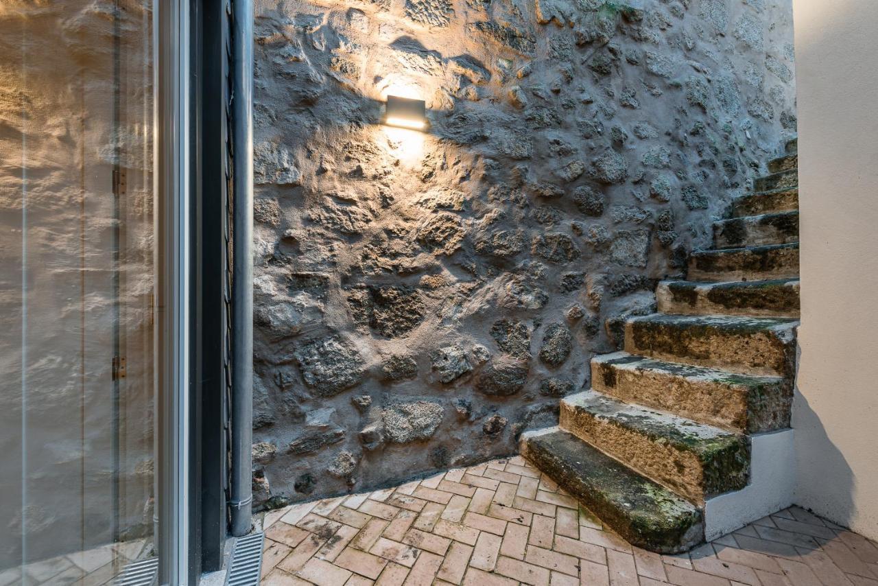 Door 65 - Historical Center Apartments بورتو المظهر الخارجي الصورة